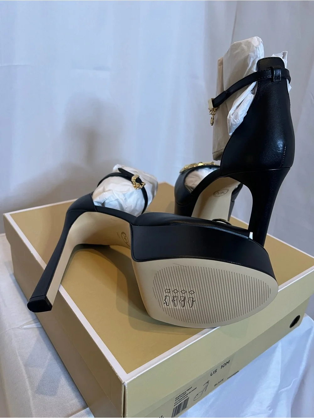 MICHAEL Michael Kors Black Platform Peep-Toe Sandals with Gold MK Accent Sz 10